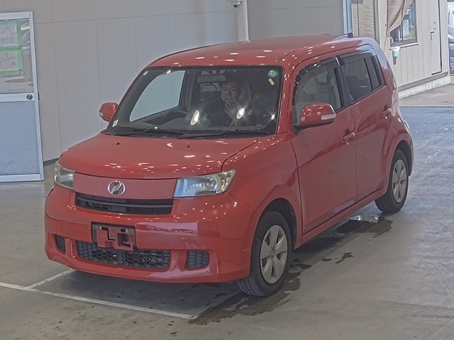TOYOTA BB