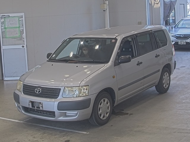 TOYOTA SUCCEED