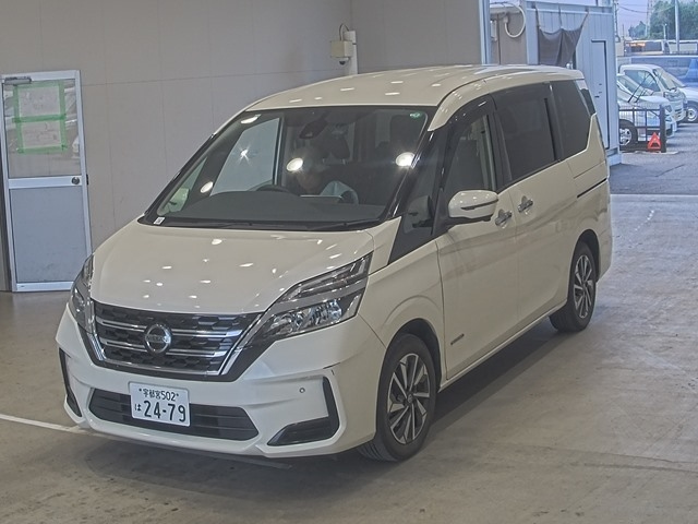 NISSAN SERENA