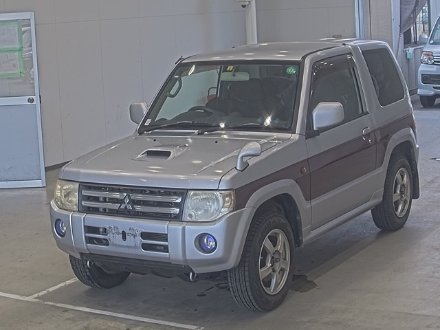 MITSUBISHI PAJERO MINI