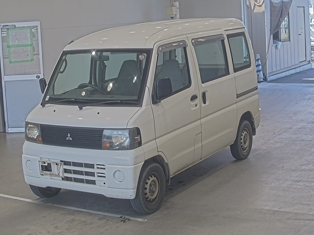 MITSUBISHI MINICAB VAN