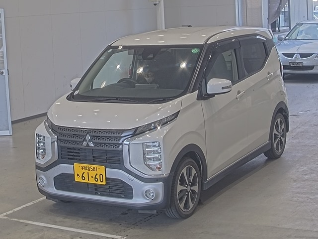 MITSUBISHI EK X