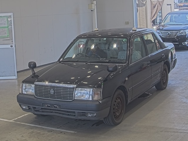 TOYOTA CROWN COMFORT