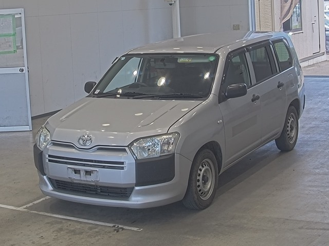 TOYOTA SUCCEED