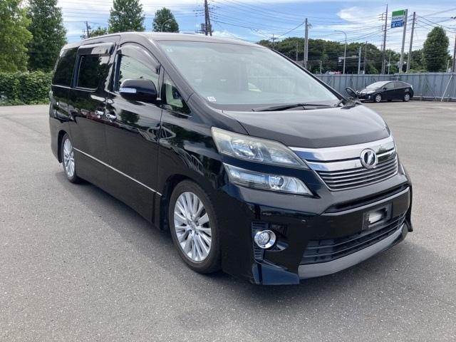 TOYOTA VELLFIRE
