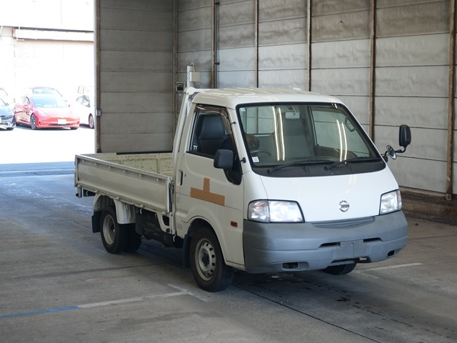NISSAN VANETTE TRUCK