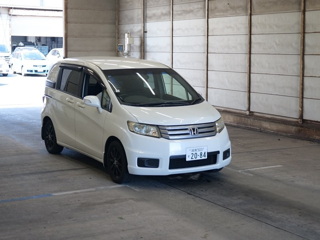 HONDA FREED