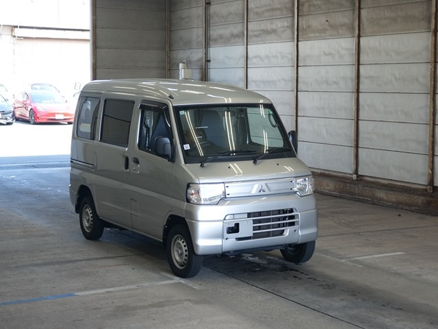MITSUBISHI MINICAB MIEV