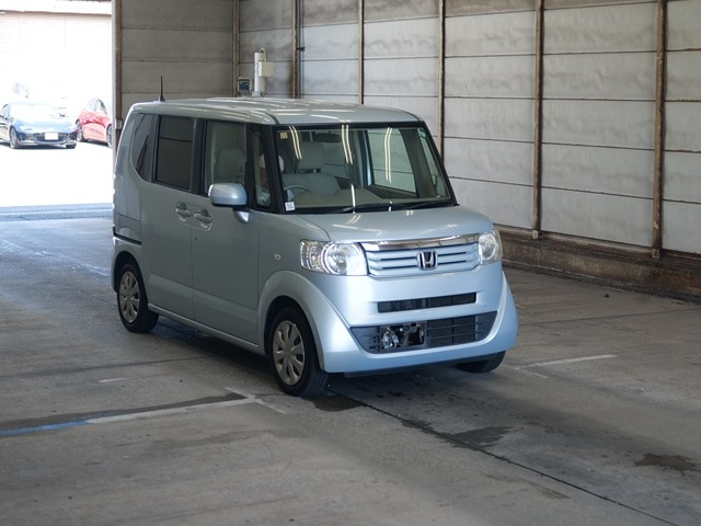 HONDA N BOX PLUS