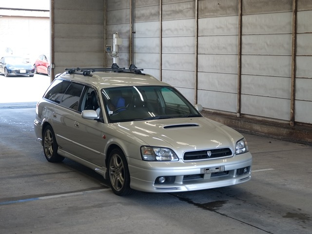 SUBARU LEGACY