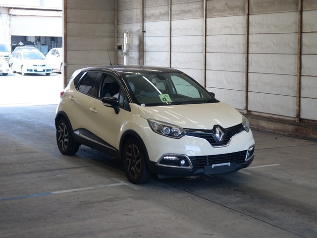 RENAULT CAPTUR