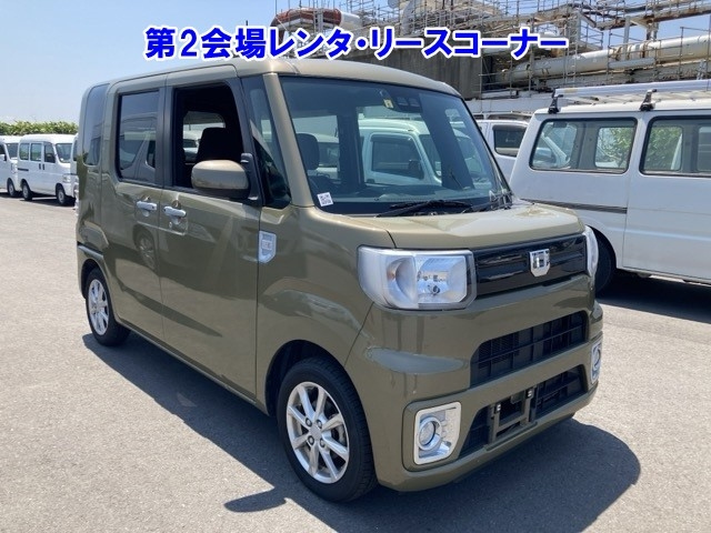 DAIHATSU WAKE