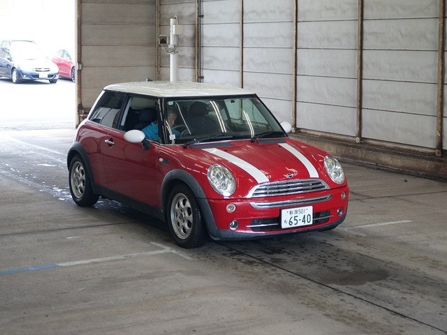 BMW MINI