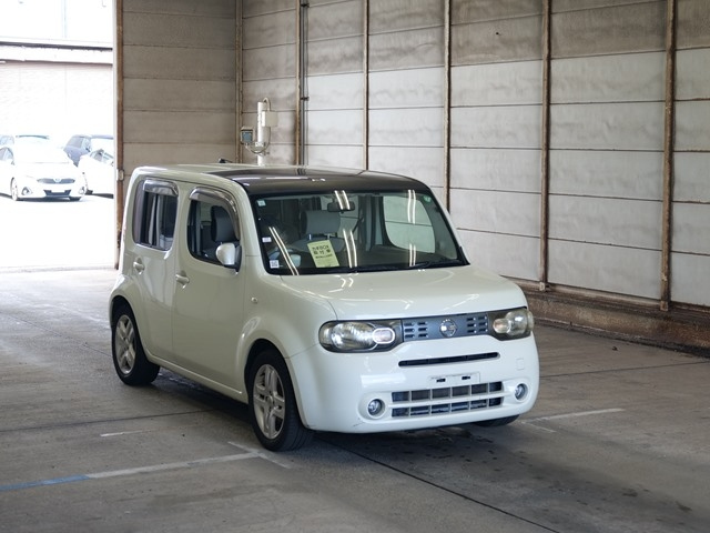 NISSAN CUBE