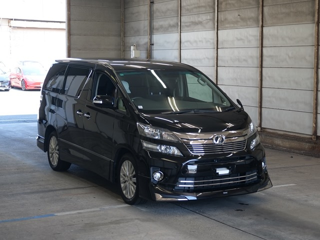TOYOTA VELLFIRE