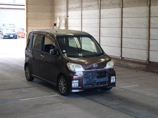 DAIHATSU TANTO EXE