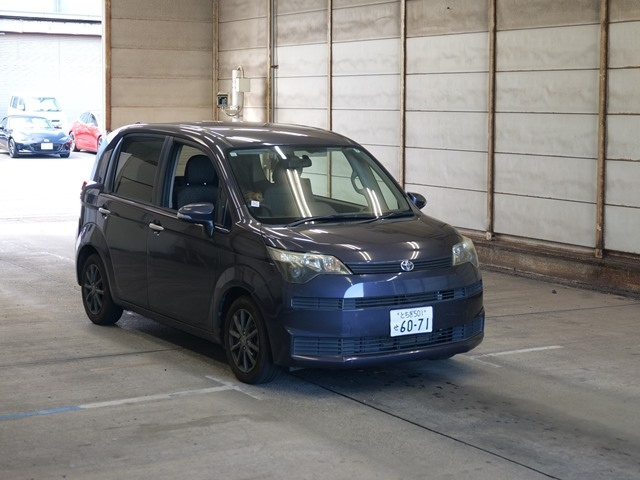 TOYOTA SPADE