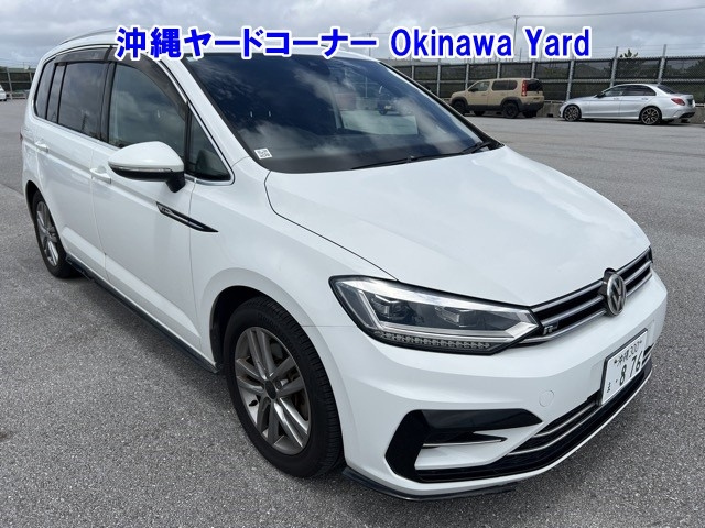 VOLKSWAGEN GOLF TOURAN