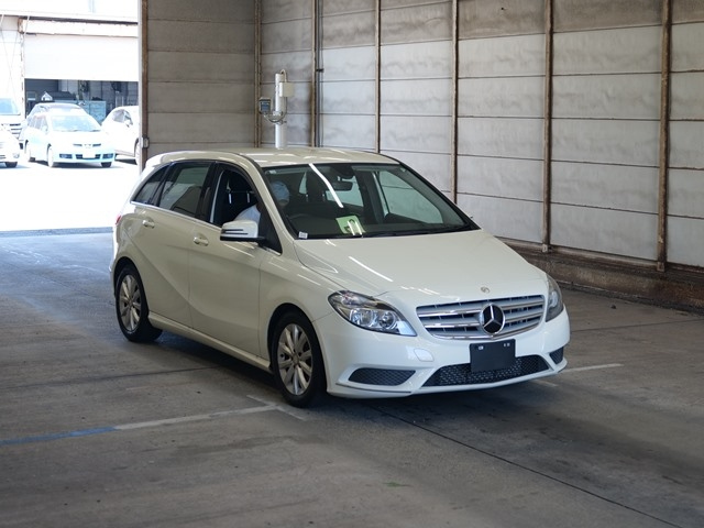 MERCEDES BENZ B CLASS
