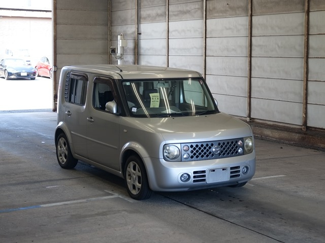 NISSAN CUBE