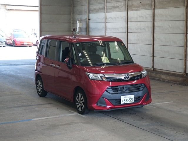 TOYOTA TANK