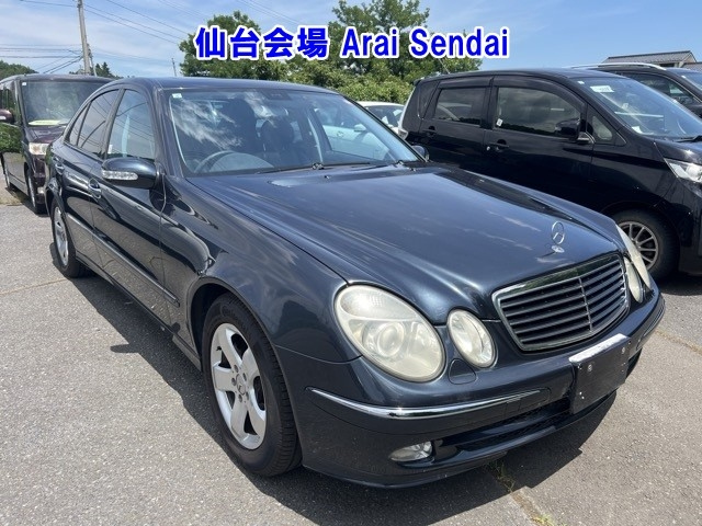 MERCEDES BENZ E CLASS
