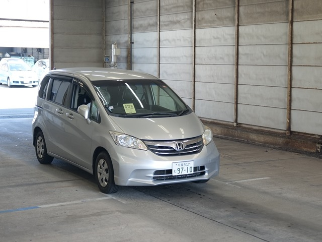 HONDA FREED