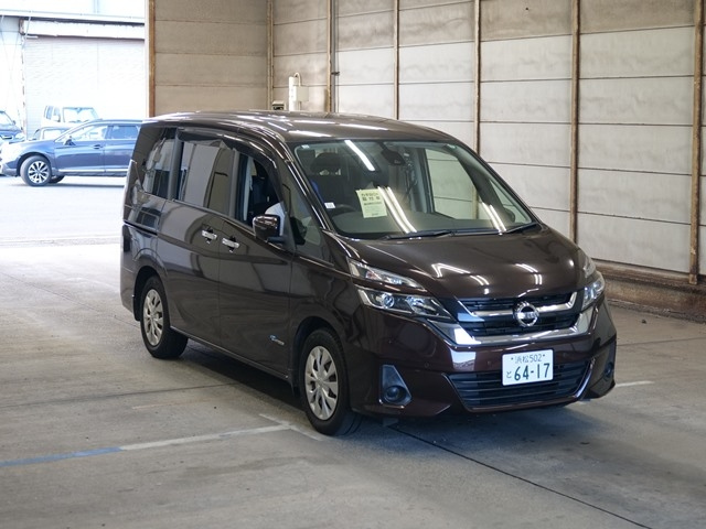NISSAN SERENA