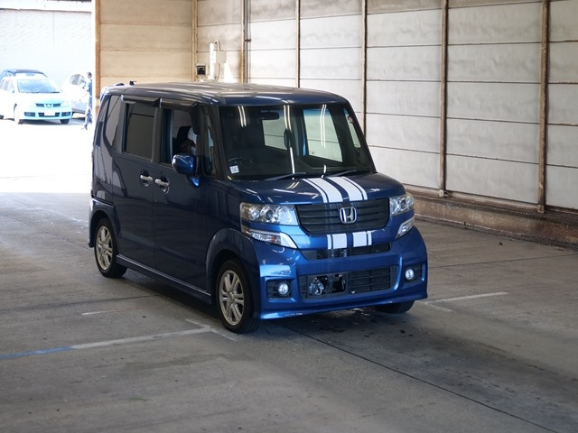 HONDA N BOX
