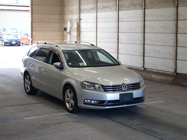 VOLKSWAGEN PASSAT VARIANT
