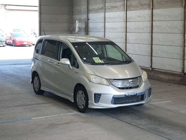 HONDA FREED