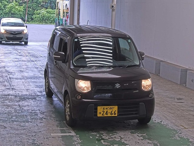 SUZUKI MRWAGON