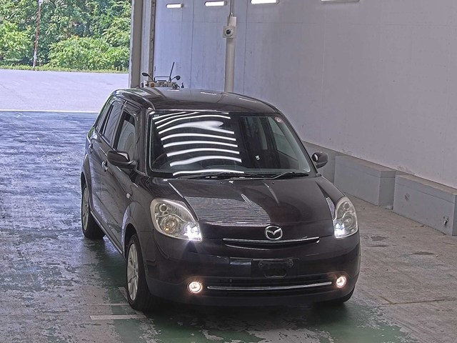 MAZDA VERISA
