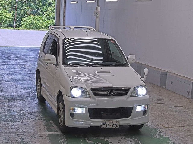 DAIHATSU TERIOS KID