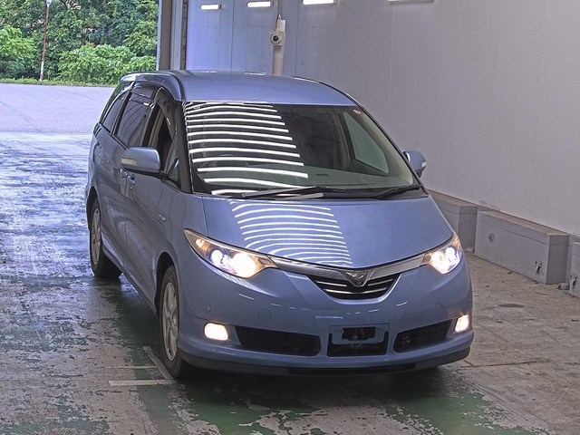 TOYOTA ESTIMA HYBRID
