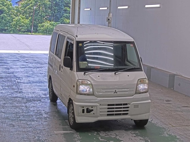 MITSUBISHI MINICAB VAN