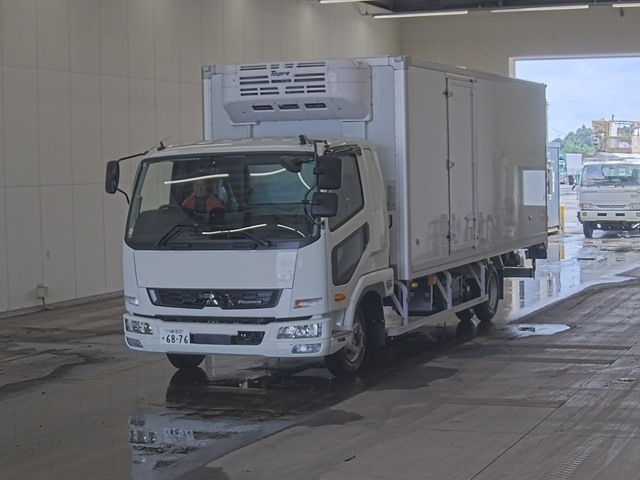 MITSUBISHI FUSO FIGHTER