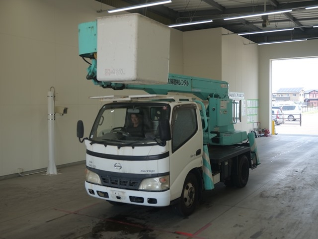 HINO DUTRO