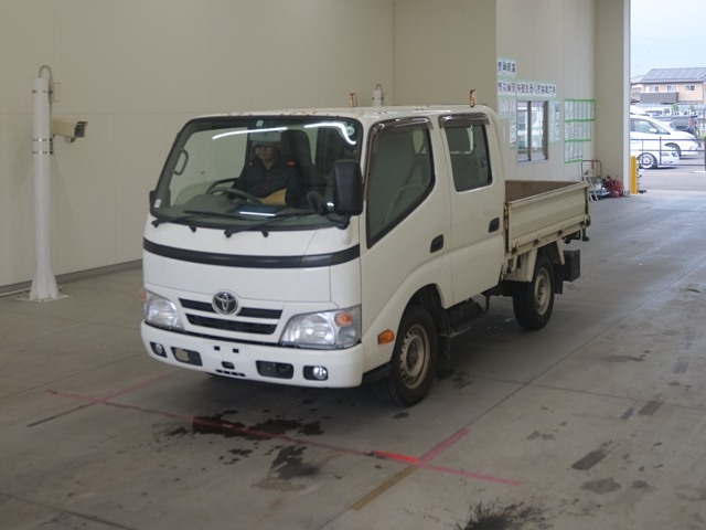 TOYOTA DYNA