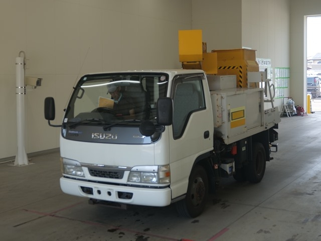 ISUZU ELF