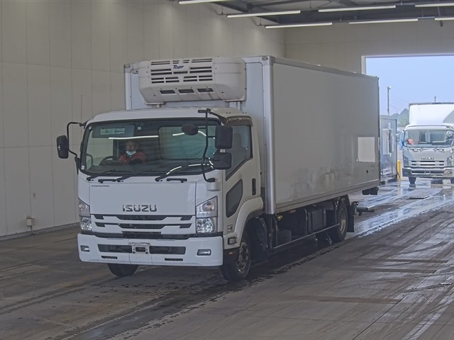 ISUZU FORWARD