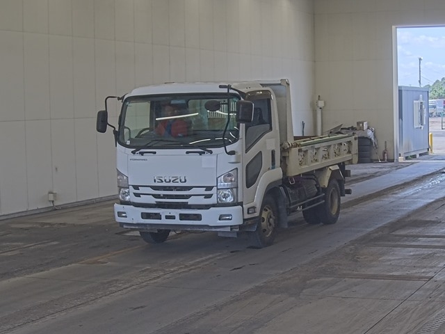 ISUZU FORWARD