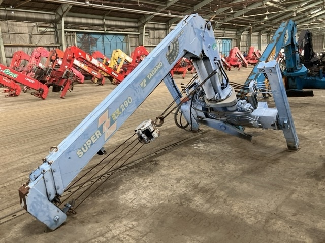 TADANO CRANE