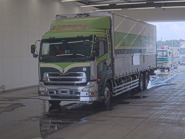 NISSAN TRUCK