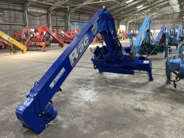 TADANO CRANE