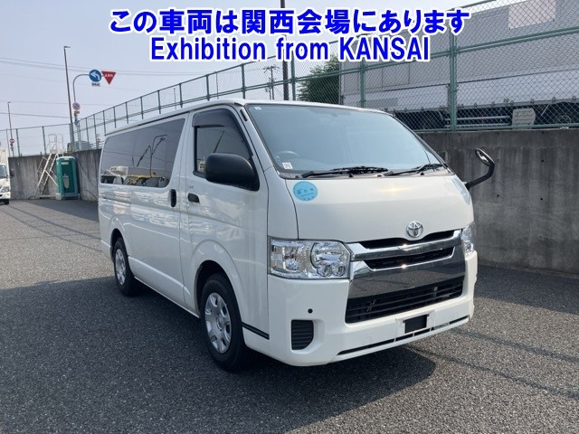 TOYOTA REGIUS ACE VAN