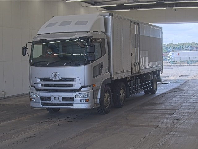 NISSAN TRUCK
