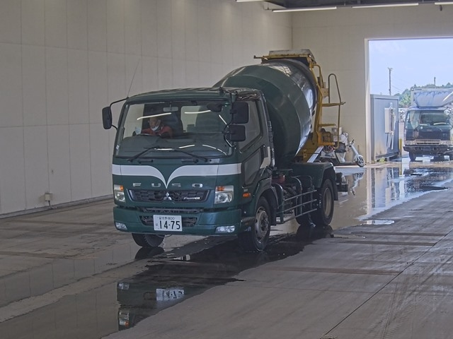 MITSUBISHI FUSO FIGHTER
