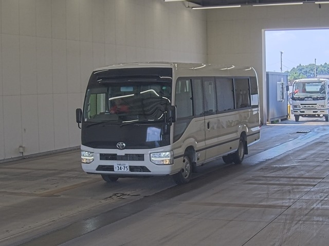 TOYOTA COASTER