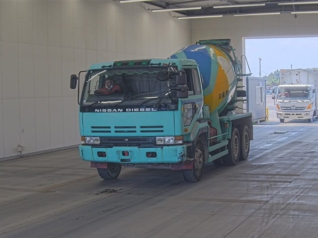 NISSAN TRUCK